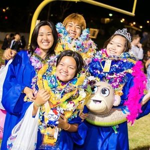 Meet your Posher, Naomi